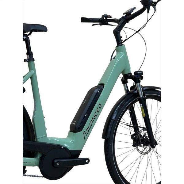 Advanced Tour Plus (2023) | Tiefeinsteiger | grün | 28" | 55 cm | L | 500 - 1000 km, image 4 of 5