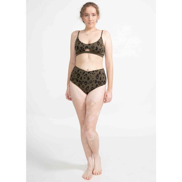 boochen - Diani Bikini-Oberteil wendbar in Green Leopard / Moss | Größe S, image 3 of 5