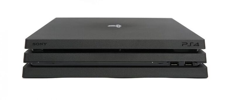 Sony PlayStation 4 Pro | 1 TB | schwarz, image 1 of 2